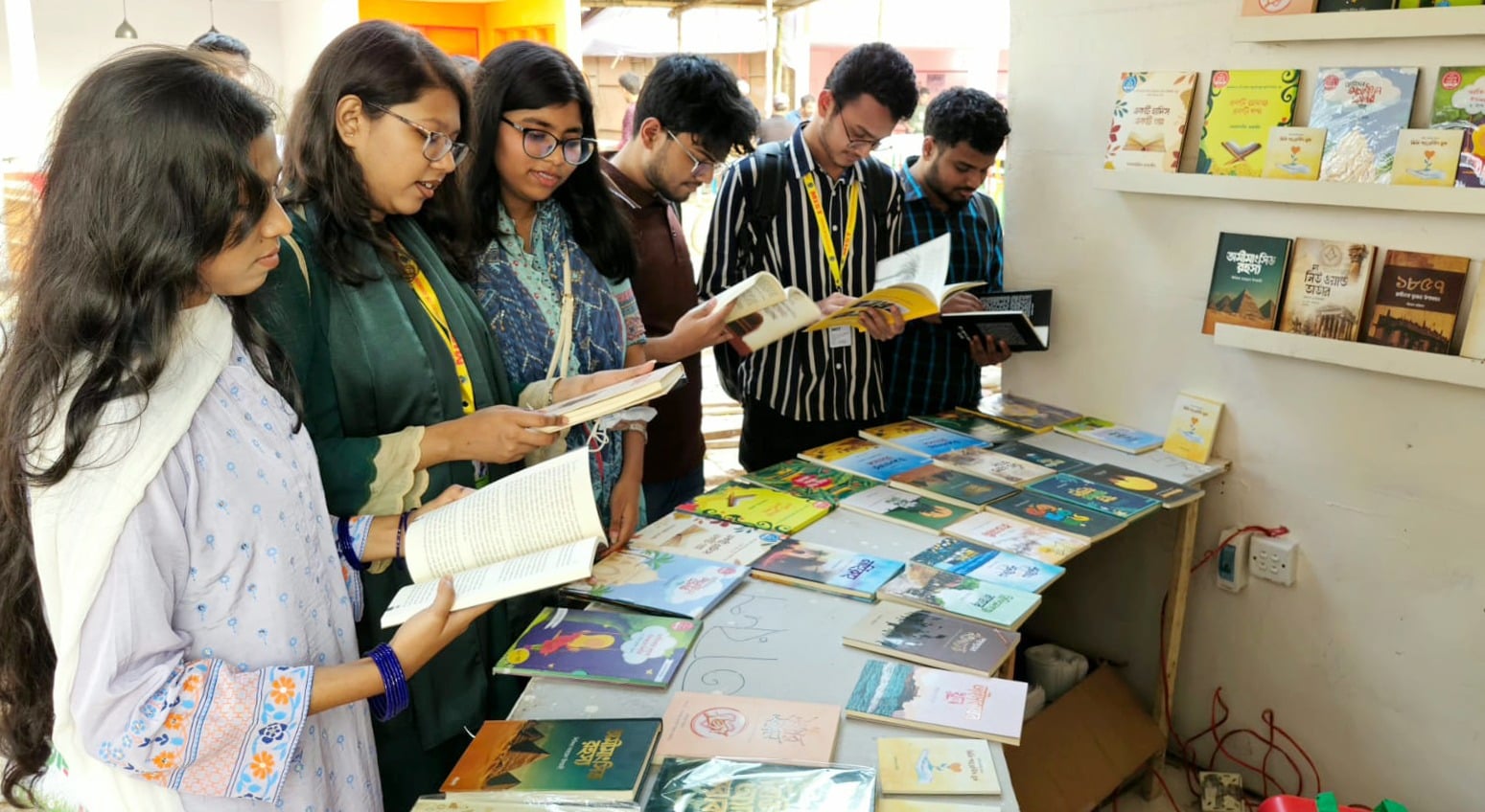 বইমেলার প্রথম চারদিনে নতুন ১৩৬ বই প্রকাশ