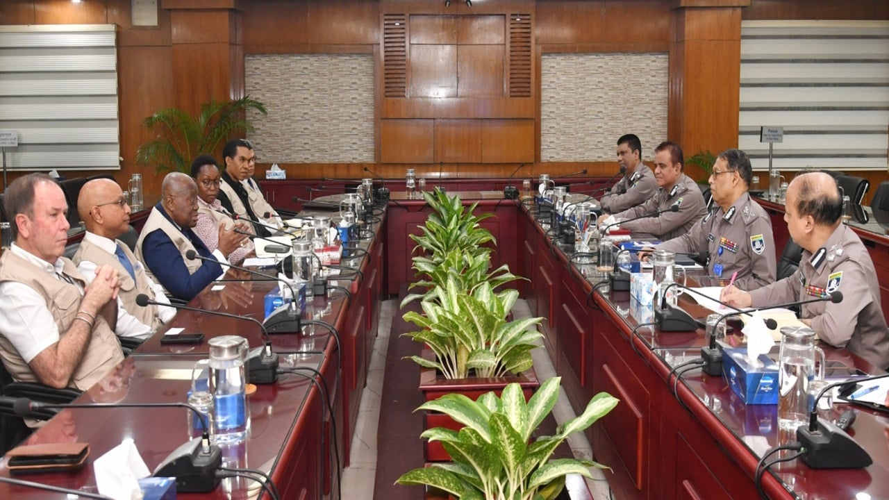 আইজিপির সঙ্গে কমনওয়েলথ অবজারভার গ্রুপের সাক্ষাৎ