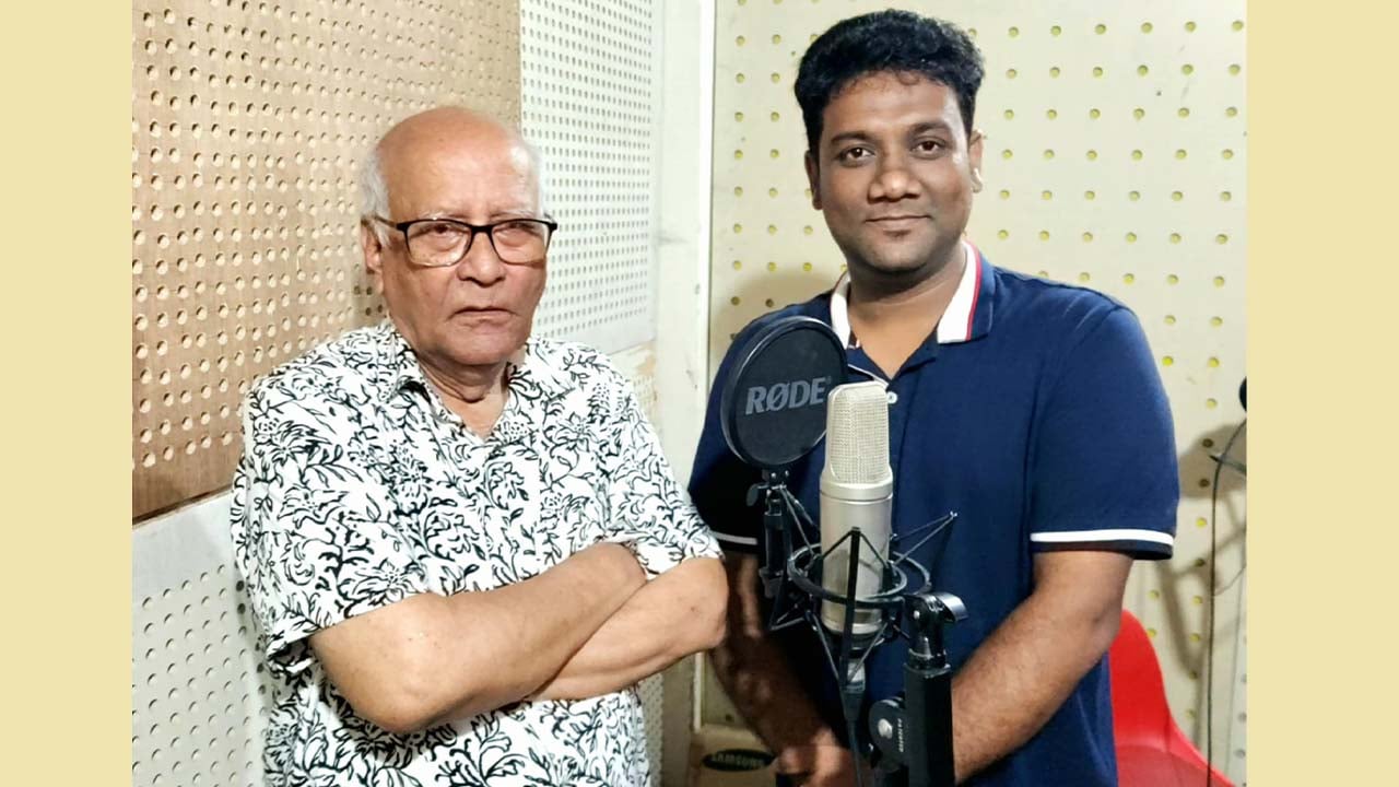 খুরশীদ আলম ও মোমিনের কণ্ঠে ‘বাবা ছেলের গান’