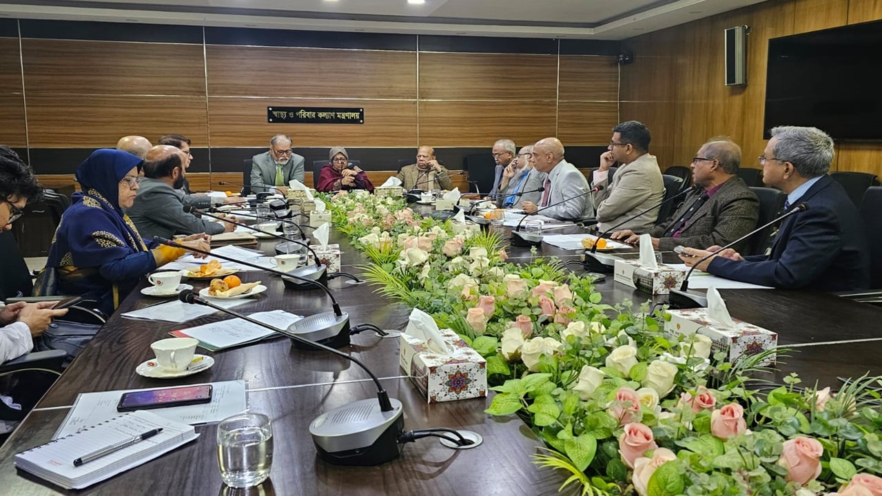 কমিশনের সুপারিশ পেলে স্বাস্থ্য খাত সংস্কার: স্বাস্থ্য উপদেষ্টা