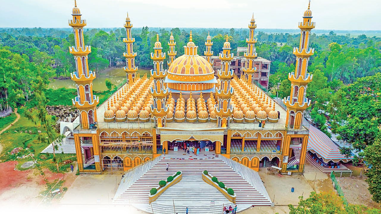 ২০১ গম্বুজের মসজিদ