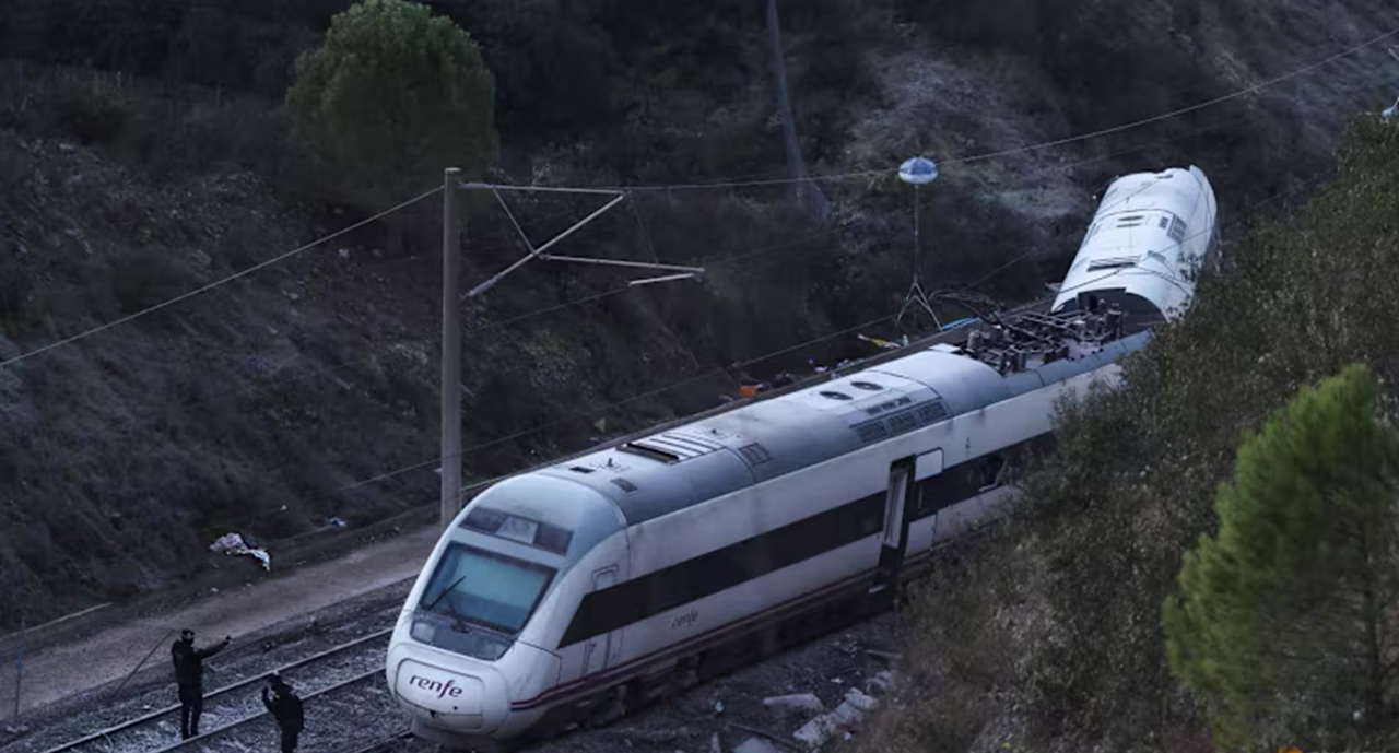 স্পেনের ট্রেন দুর্ঘটনায় নিহত বেড়ে ৩৯, আহত ১০০