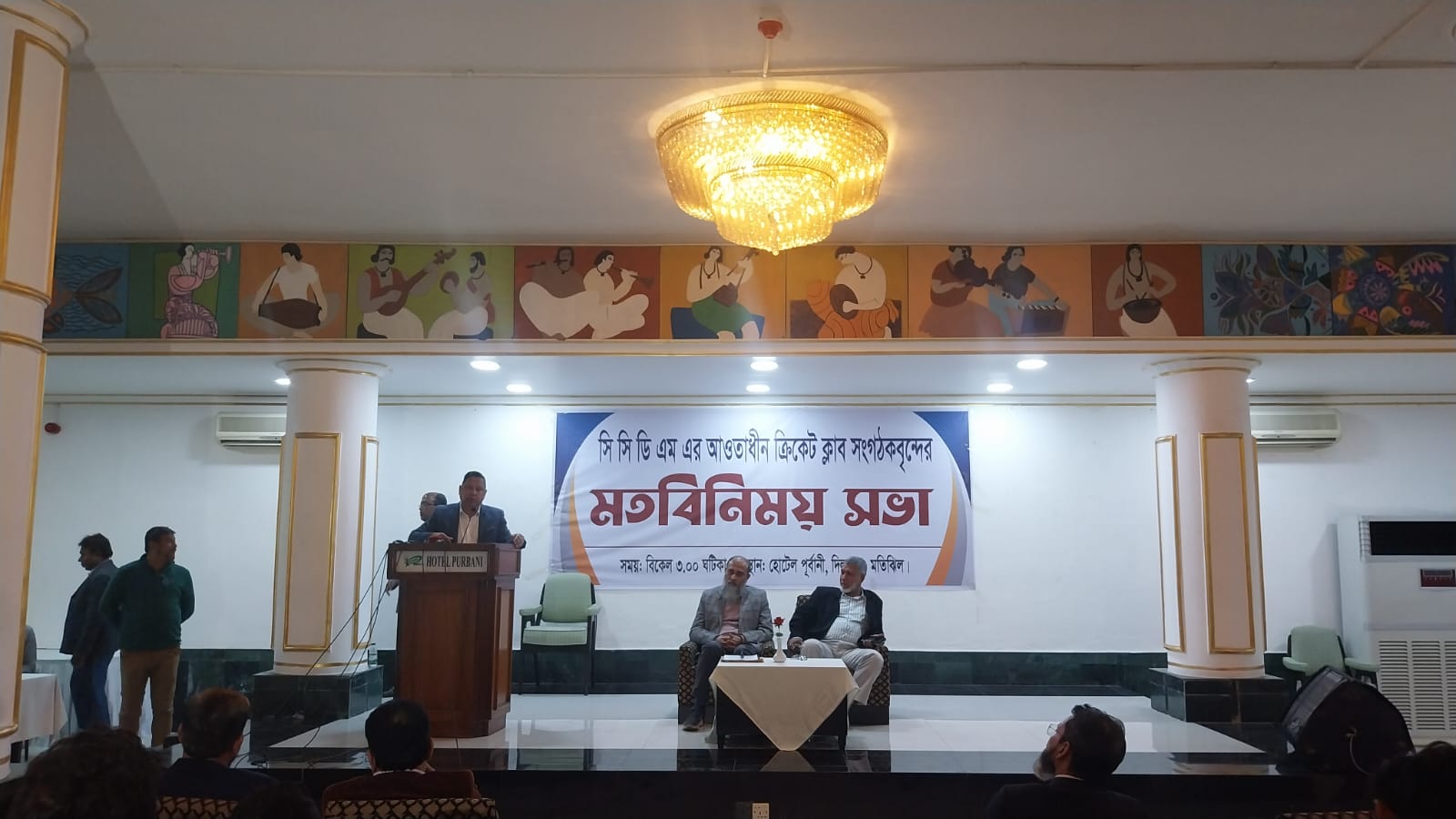 ফাহিমের পদত্যাগ দাবি ক্লাব কর্তাদের