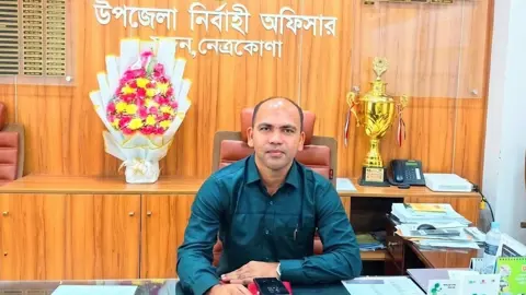৩৫ উপজেলার সেরা মদনের ইউএনও