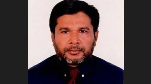 জবি ভিসির পিএসের বিরুদ্ধে অসৌজন্যমূলক আচরণের অভিযোগ