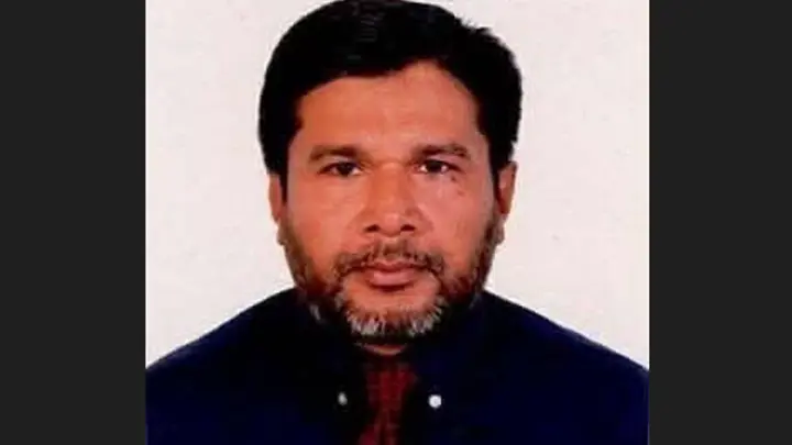 জবি ভিসির পিএসের বিরুদ্ধে অসৌজন্যমূলক আচরণের অভিযোগ