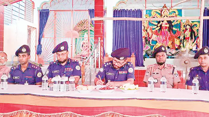 শারদীয় দুর্গোৎসবে শান্তিপূর্ণ পরিবেশ বজায় রাখার দাবি