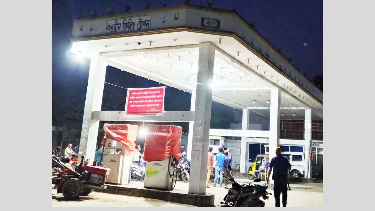 মতলব দক্ষিণে ফিলিং স্টেশন মালিককে ১ বছরের জেল