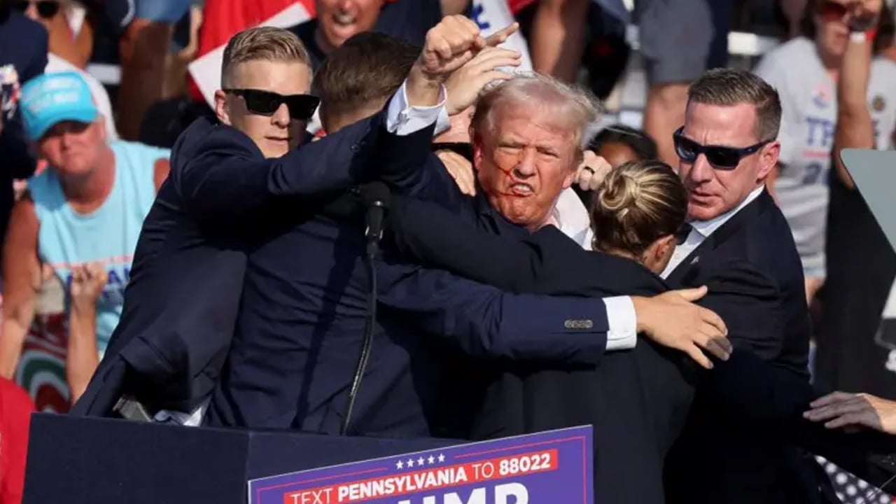 ১০ বছরে ট্রাম্পের ওপর যত হামলা