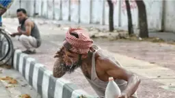 মৌসুমি বায়ুর বিদায়, বৃষ্টিতেও কাটছে না রাজধানীর ভ্যাপসা গরম