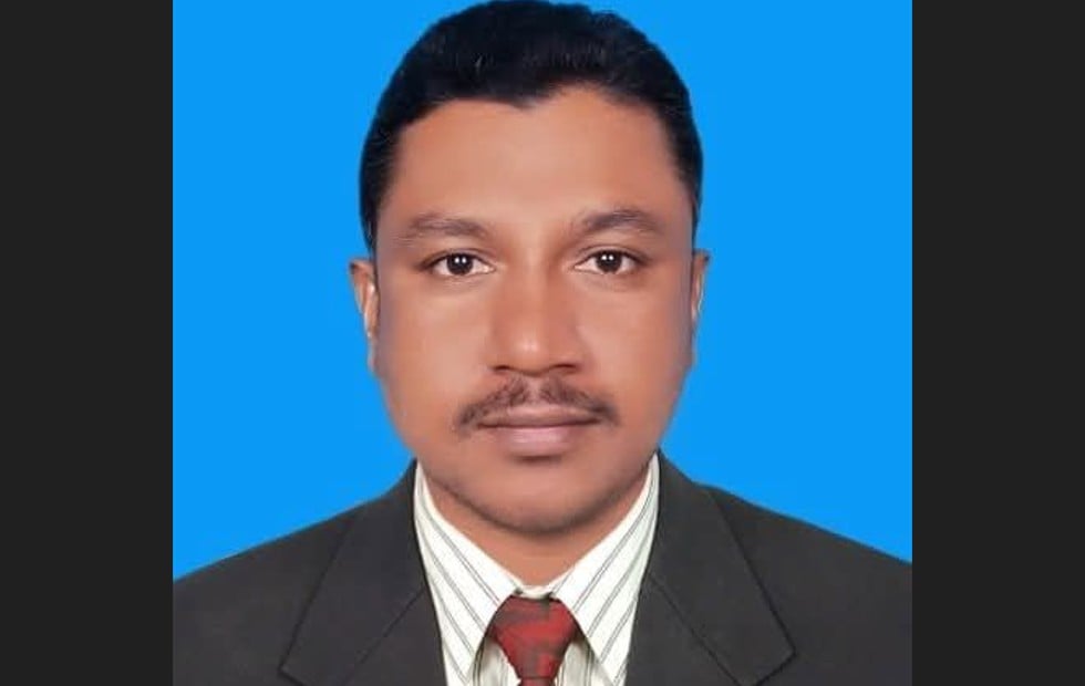 খুলনায় বিএনপি নেতা ঢাকাইয়া রফিককে গুলি করে হত্যা