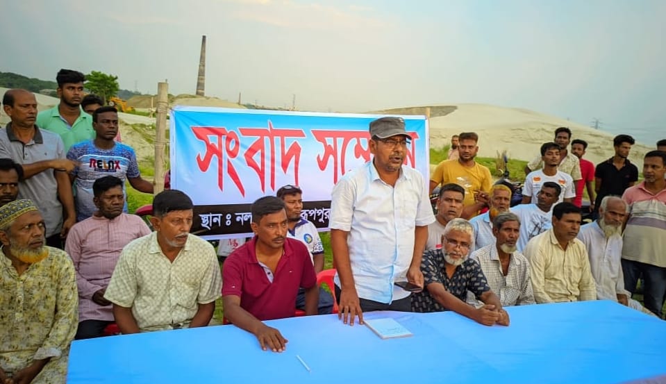 চাঁদা না পেয়ে ব্যবসায়ীর ওপর বিএনপি নেতার হামলা