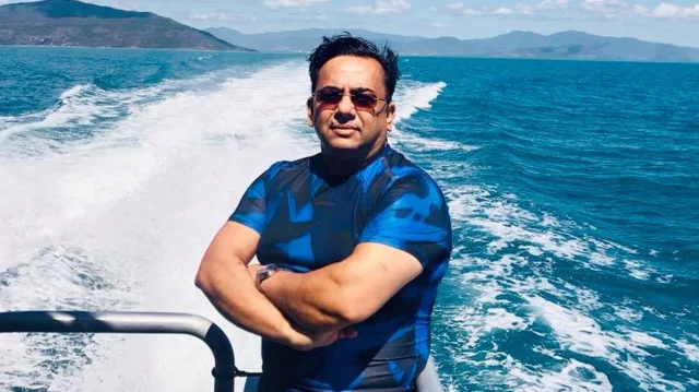 যেভাবে গ্রেপ্তার হলেন সাবেক আইজিপি বেনজীর