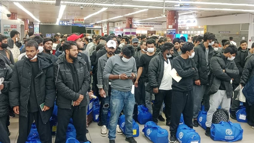 দেশে ফিরলেন লিবিয়ায় আটকে থাকা ১৫০ প্রবাসী