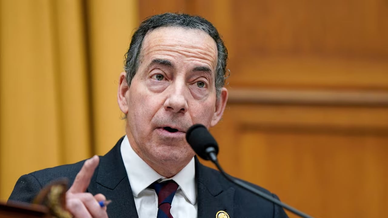 ট্রাম্প ইস্যুতে বাড়ছে ডেমোক্র্যাটদের মধ্যে বিভক্তি