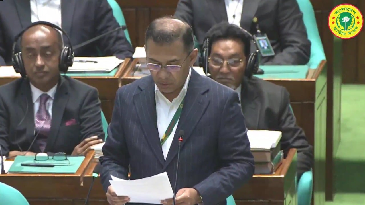 স্বনির্ভর দেশ গড়ায় বিরোধ থাকতে পারে না: সংসদে প্রধানমন্ত্রী