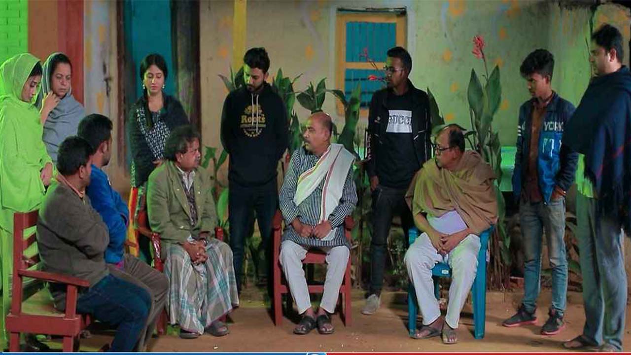 নতুন ধারাবাহিক ‘নামে চালাক কামে বোকা’