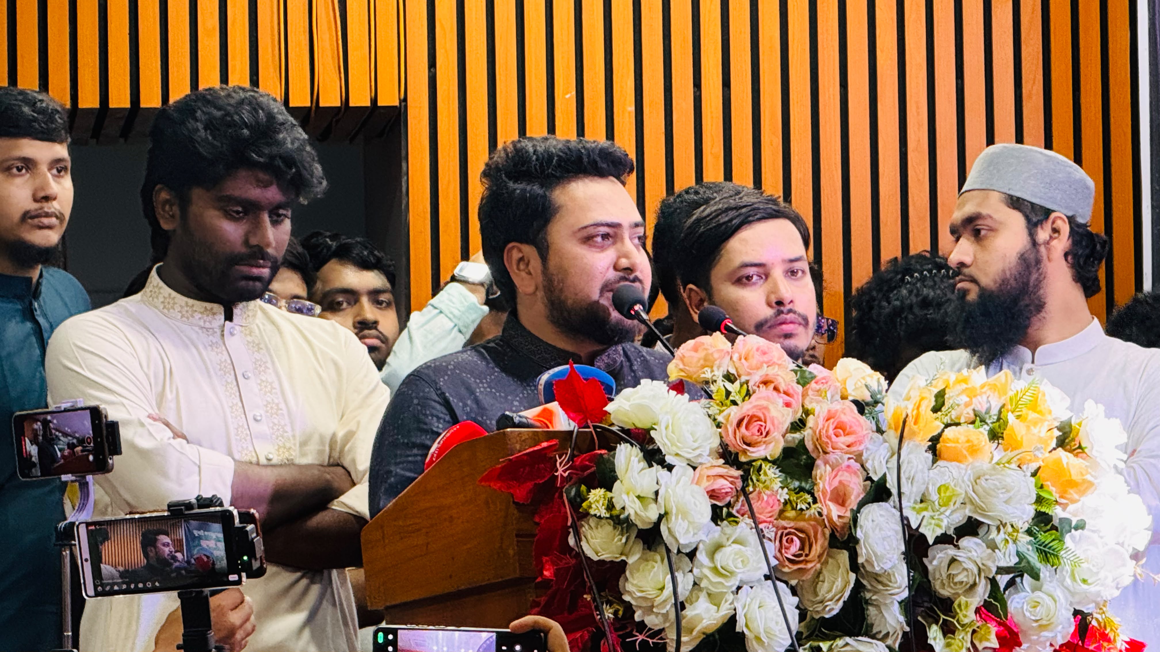 জুলাইয়ে অপেক্ষা করতাম, কখন জবির মিছিল আসবে: নাহিদ ইসলাম