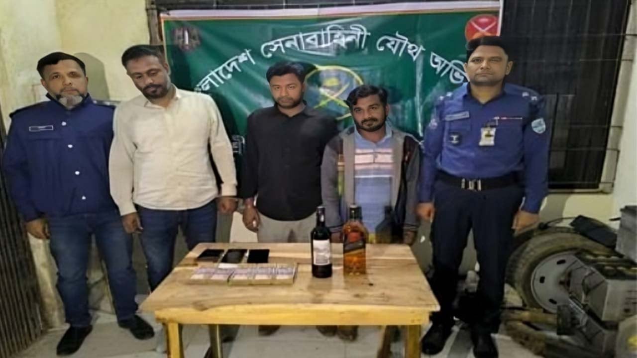 শ্রীপুরে বিএনপি ও শ্রমিকদল নেতা আটক