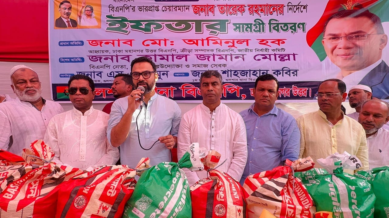 একটি গোষ্ঠী ভোটকে ভয় পায়: আমিনুল হক