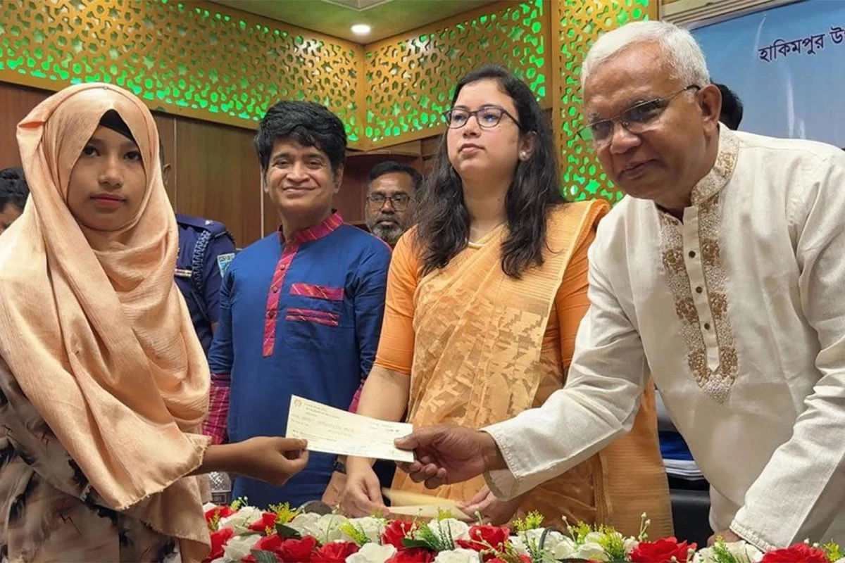 আগে স্বাবলম্বী ছিলাম, মন্ত্রী হওয়ার পরে অর্থকষ্টে আছি: ডা. জাহিদ