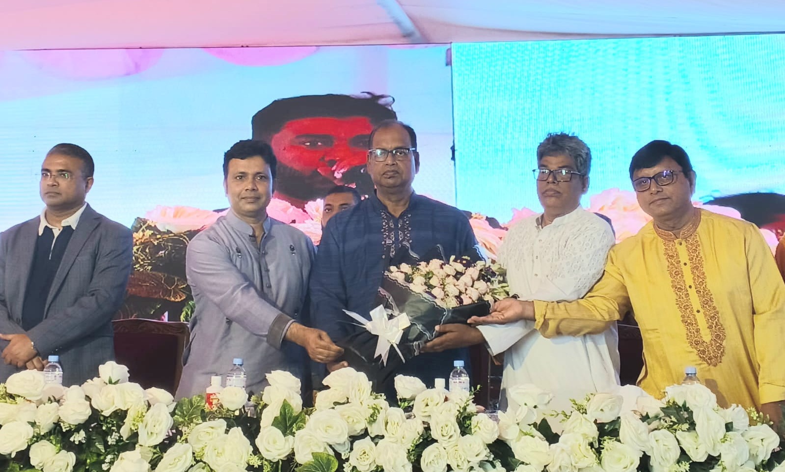 খোঁজ-খবর নেয়ার আগে মানুষ জানতে চায় নির্বাচন কবে: দুদু