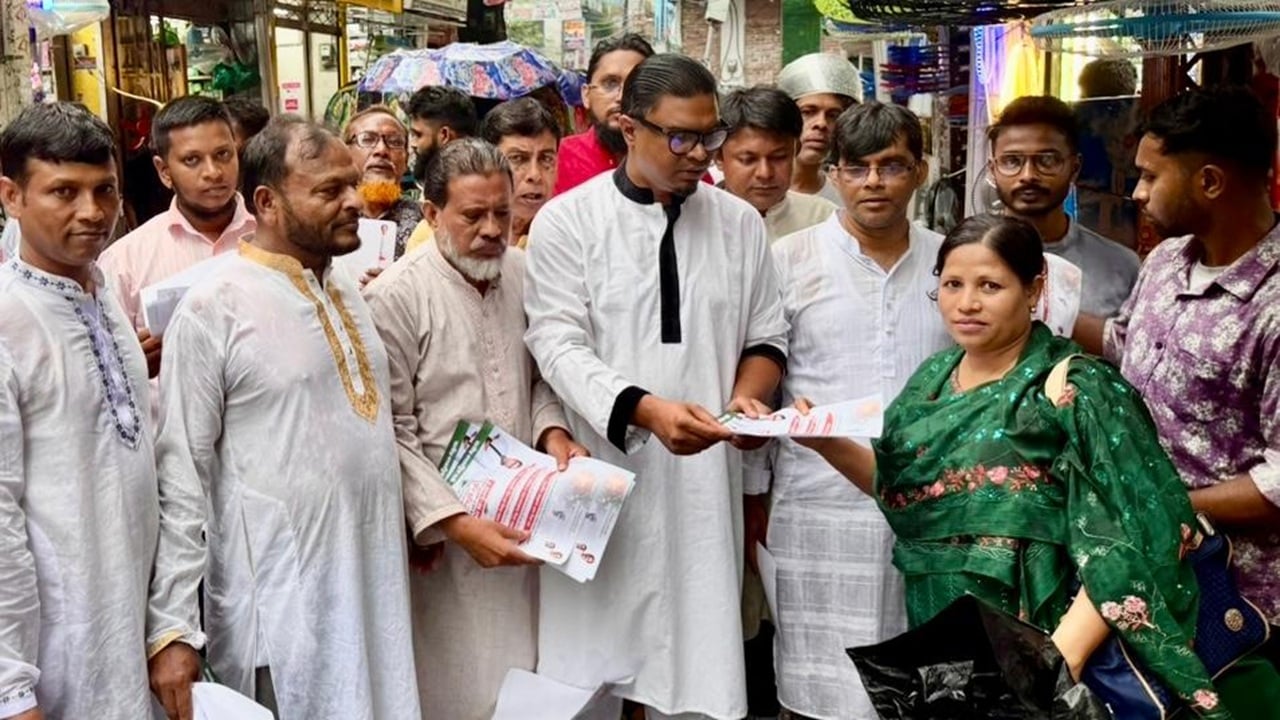 ভারতের ইন্ধনে সরকার উৎখাতে লিপ্ত এনবিআরের কিছু কর্মকর্তা