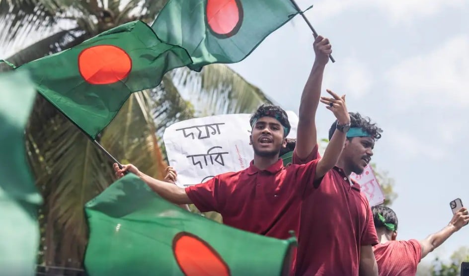 ঢাকাসহ বিভিন্ন স্থানে অবরোধ শিক্ষার্থীদের