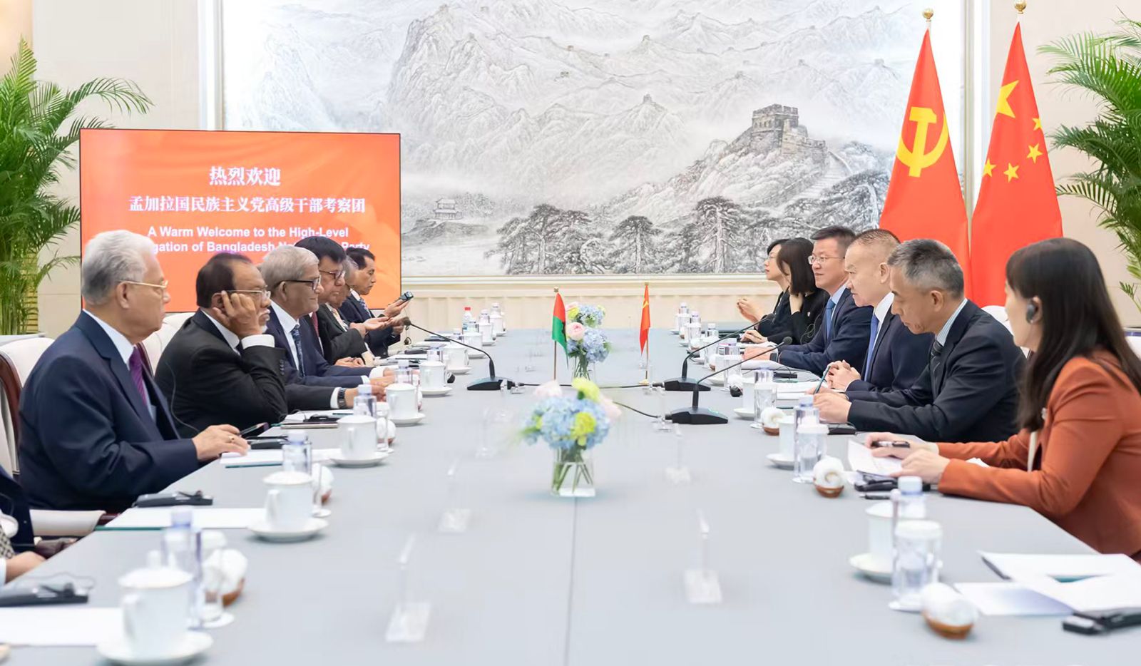 রোহিঙ্গাদের প্রত্যাবাসনে চীনের সহায়তা চাইলেন মির্জা ফখরুল