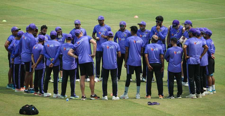 ফাইনালের চ্যালেঞ্জ উইকেটে মানিয়ে নেওয়া