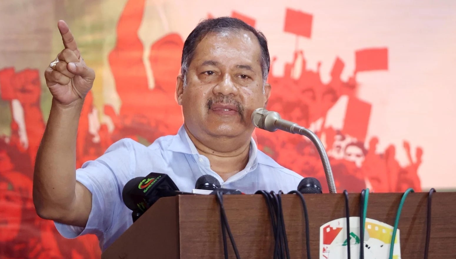 আ.লীগ যেভাবে মুক্তিযুদ্ধ বিক্রি করেছে, জুলাইকে সেভাবে বিক্রি করবেন না: তথ্যমন্ত্রী