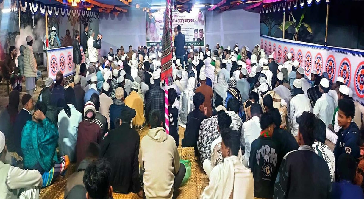 খালেদা জিয়ার সুস্থতা কামনায় বিভিন্ন স্থানে কোরআন খতম ও দোয়া