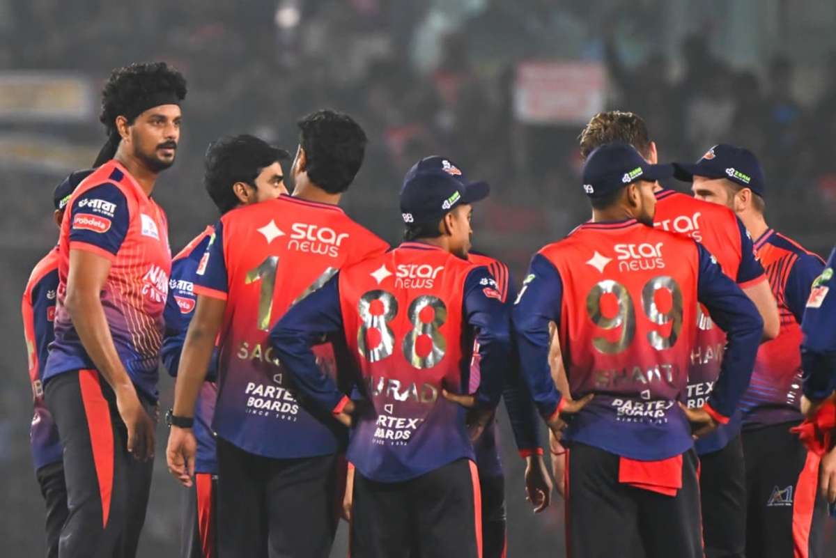 দাপুটে জয়ে চট্টগ্রামকে হারিয়ে চ্যাম্পিয়ন রাজশাহী