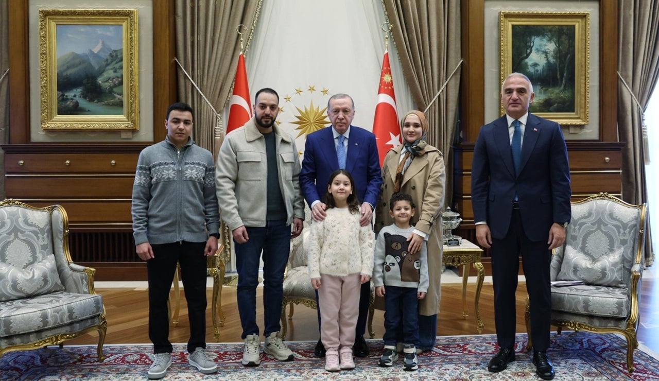 গাজায় নিহত ফিলিস্তিনি শিশুর পরিবারের সঙ্গে এরদোয়ানের সাক্ষাৎ
