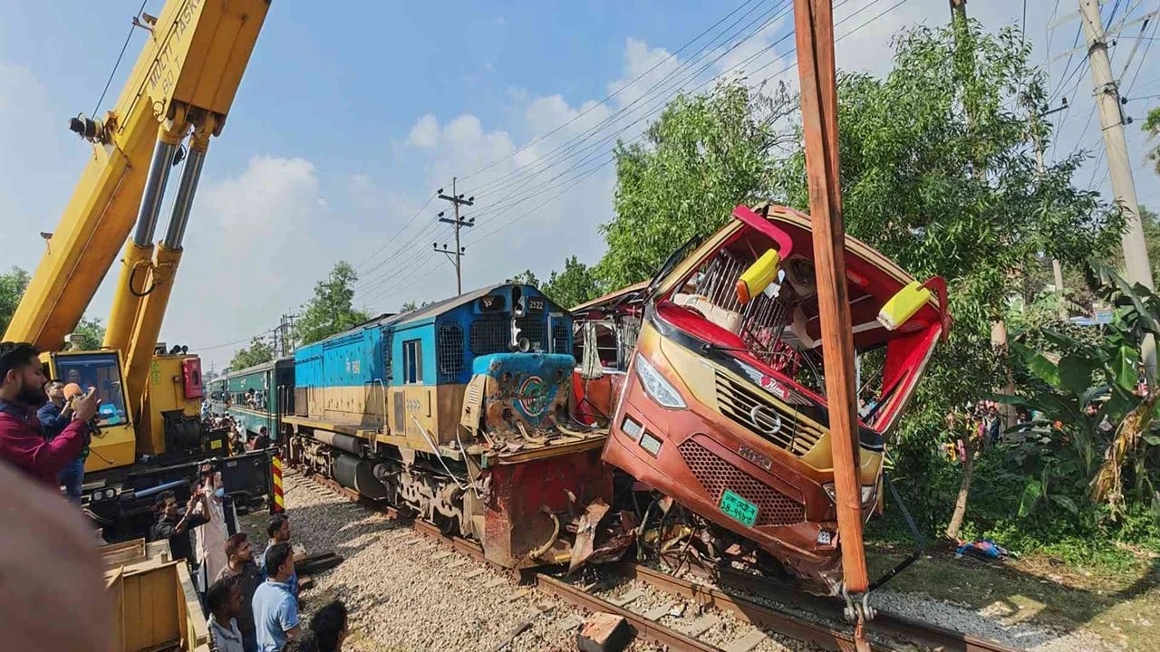 এবারের ঈদযাত্রায় ভোগান্তি, দুর্ঘটনা ও হতাহত বেশি