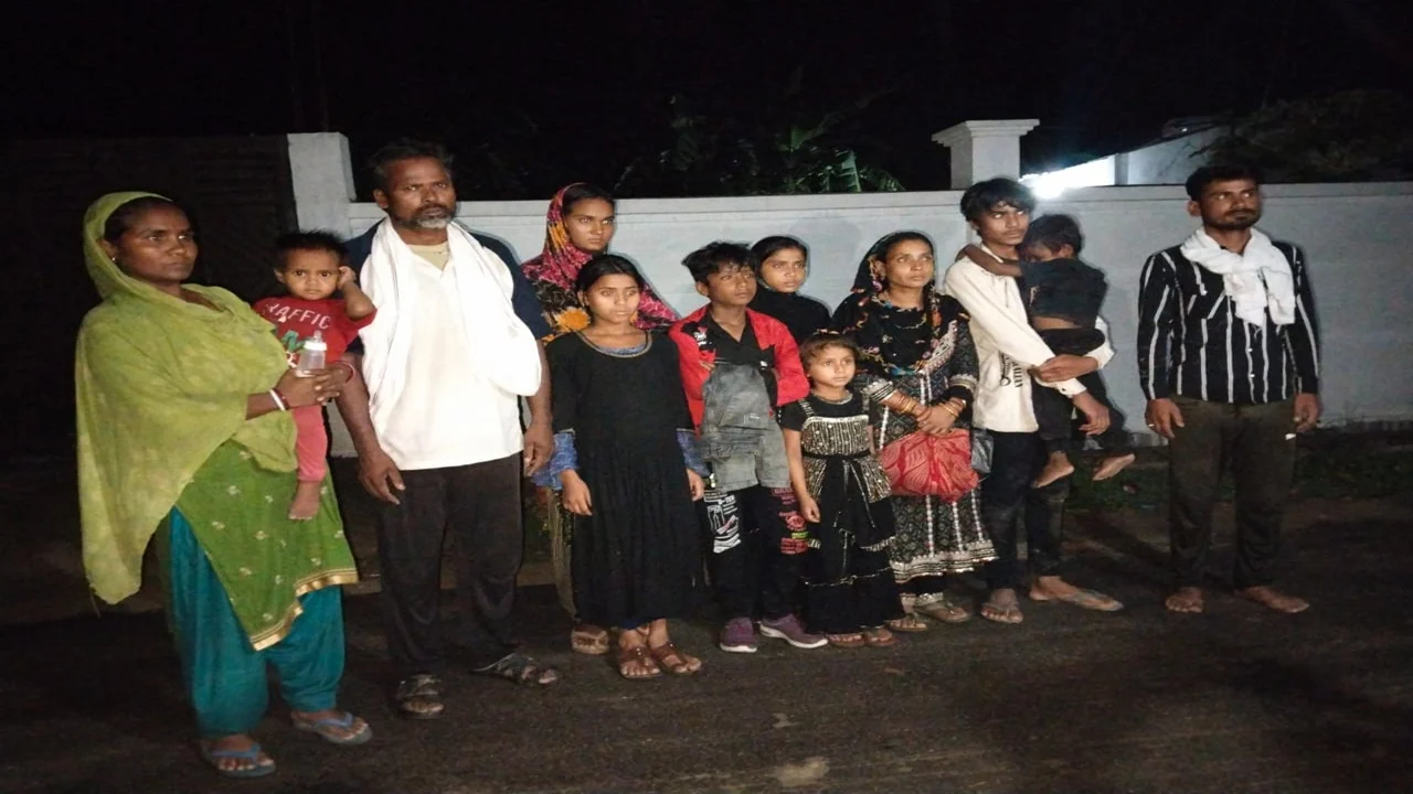 আরো ১০০ জনকে পুশ ইন করল ভারত