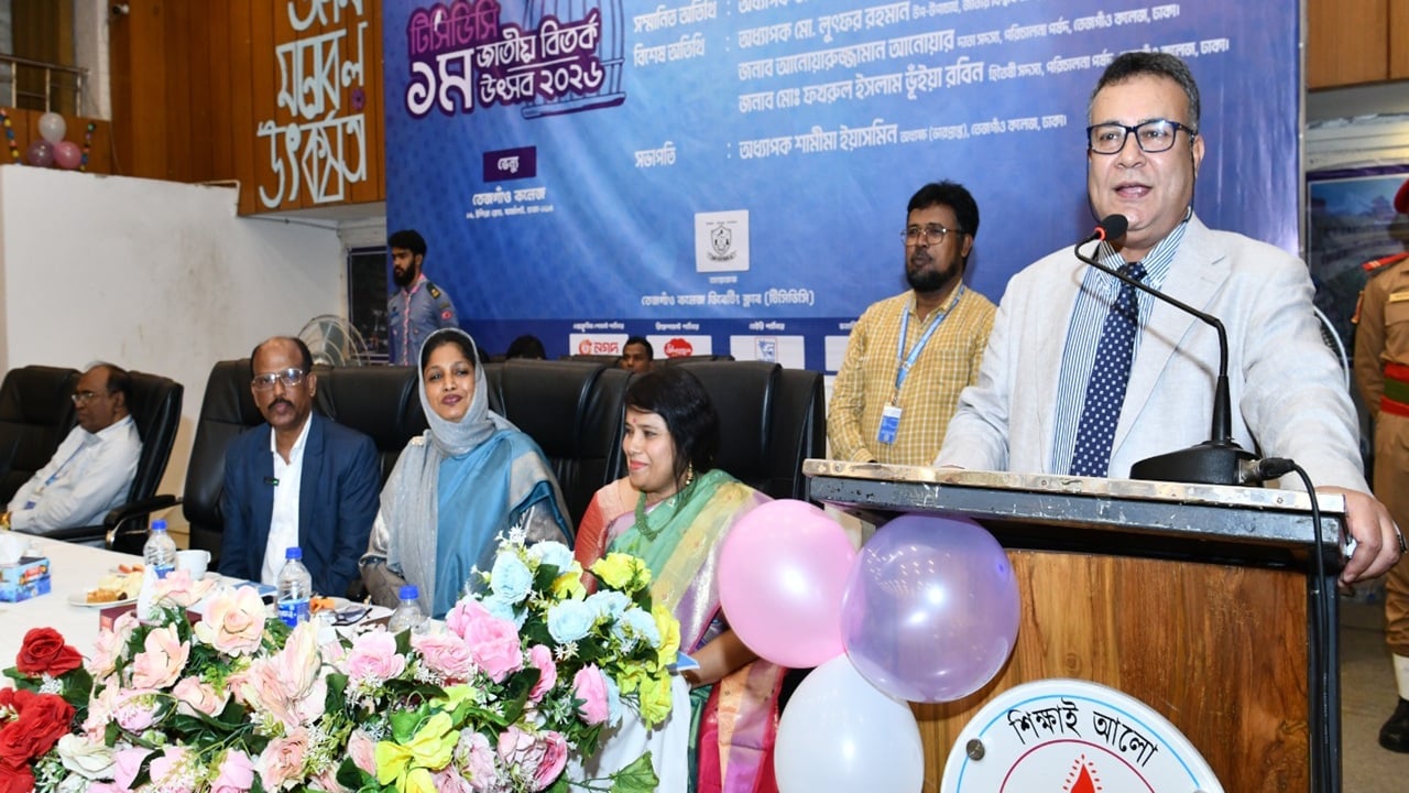 সুশাসন নিশ্চিতে শিক্ষক-শিক্ষার্থীদের উদ্যোগ চান জাতীয় বিশ্ববিদ্যালয়ের ভিসি