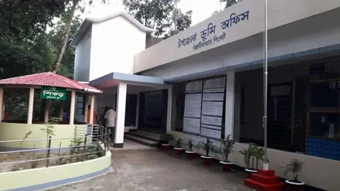 বিয়ানীবাজারে ভূমি কার্যালয়ের কানুনগোকে লাঞ্ছিত করার অভিযোগ