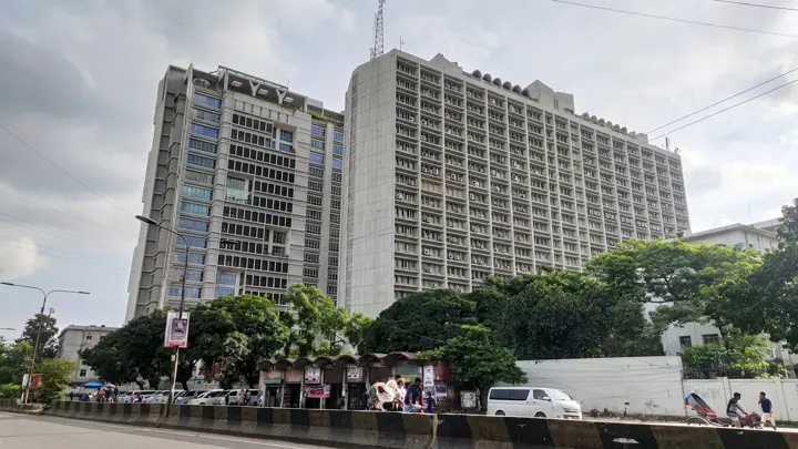ঘুস-হয়রানি বন্ধে কঠোর বার্তা সচিব সভায়