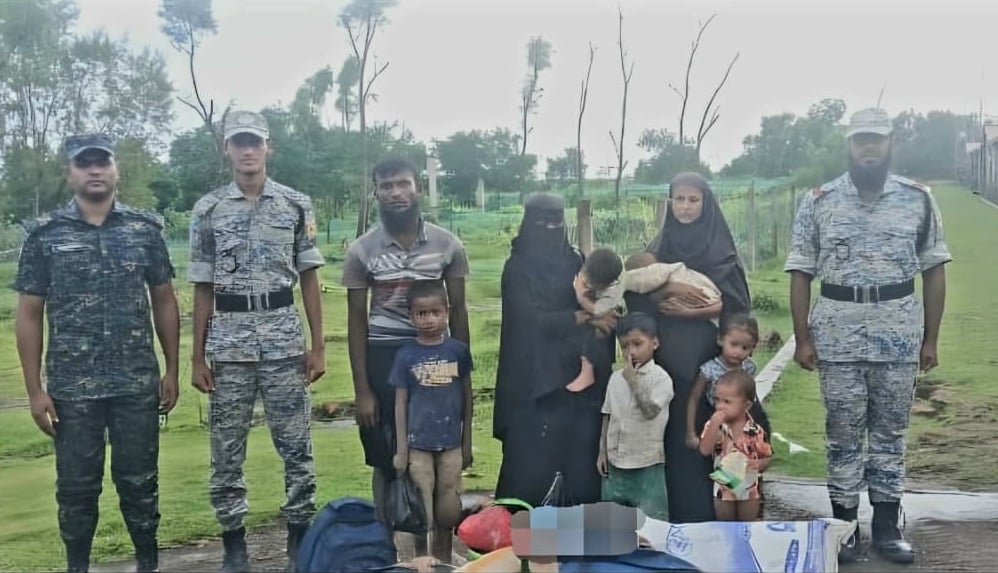 ভাসানচর থেকে পালানোর চেষ্টা, ৯ রোহিঙ্গা আটক