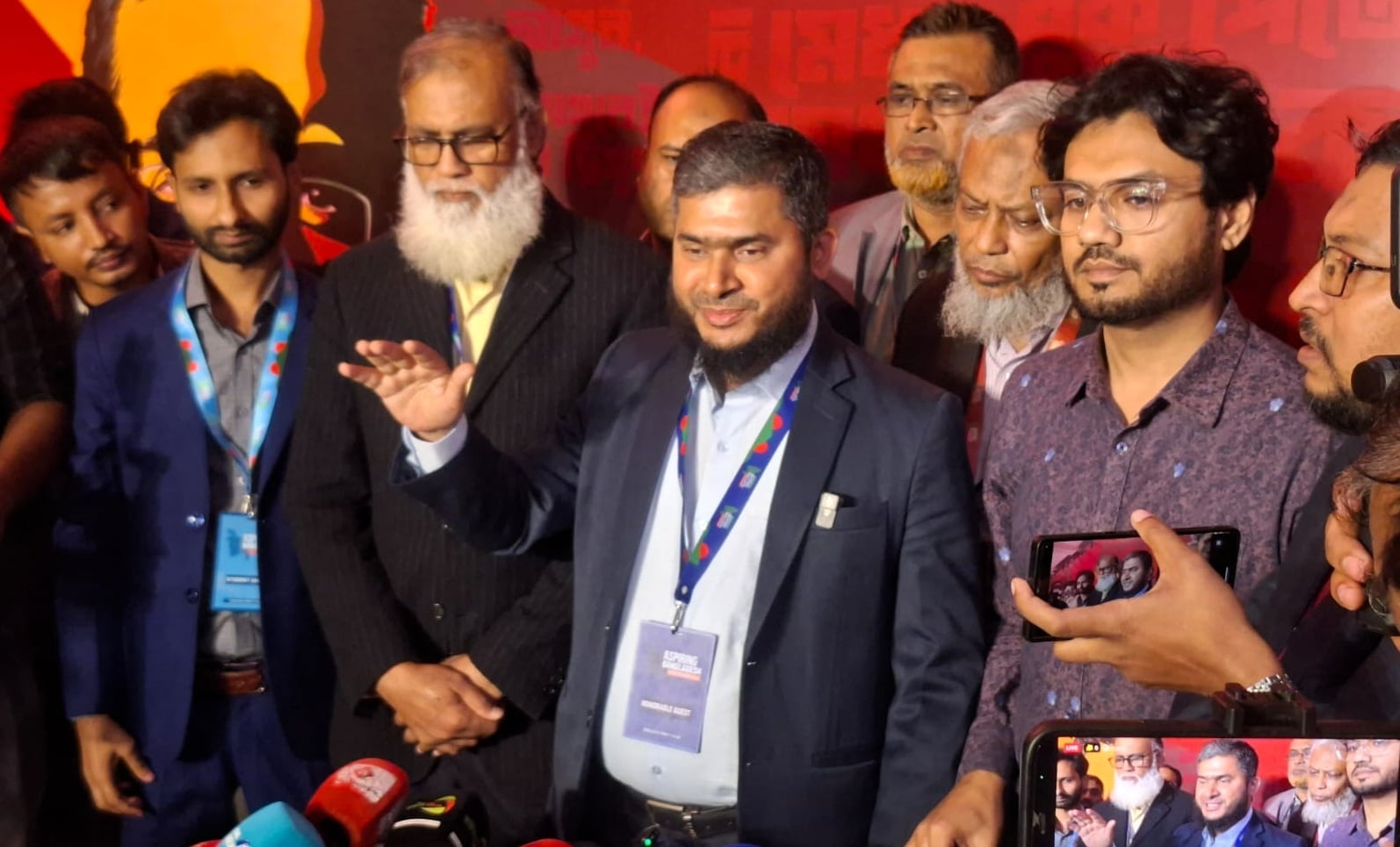 রাজনৈতিক হীনমন্যতা থেকে বিএমডিসিকে দিয়ে শোকজ: ডা. খালিদুজ্জামান