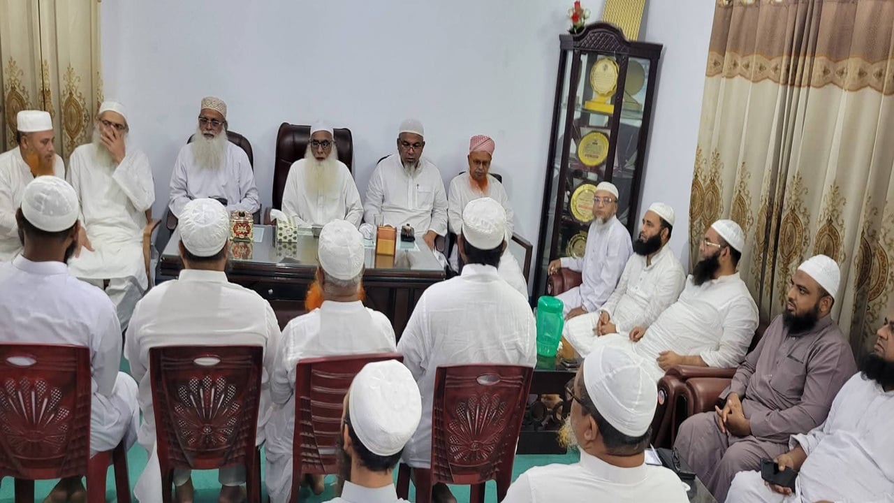 কাদিয়ানীদের অমুসলিম ঘোষণা করতে হবে: খতমে নবুওয়াত