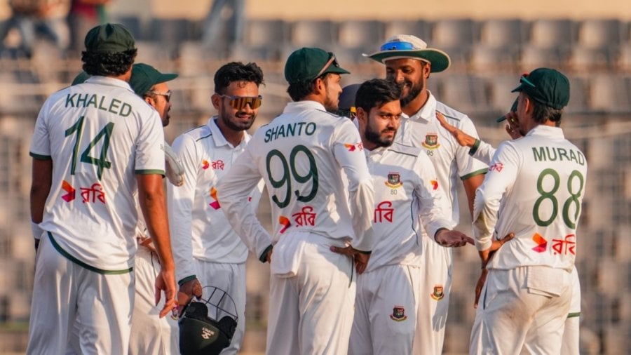 গ্যালারিতে শিক্ষার্থীদের প্রবেশ ফ্রি