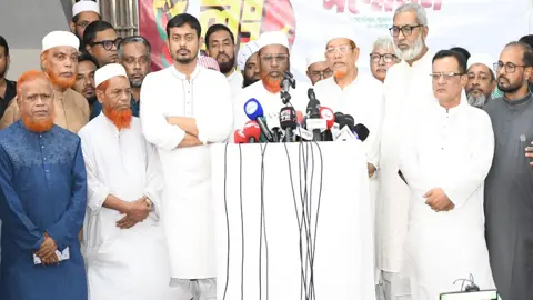 লংমার্চে বাধা দিলে জনরোষের মুখে পড়বে সরকার: গোলাম পরোয়ার