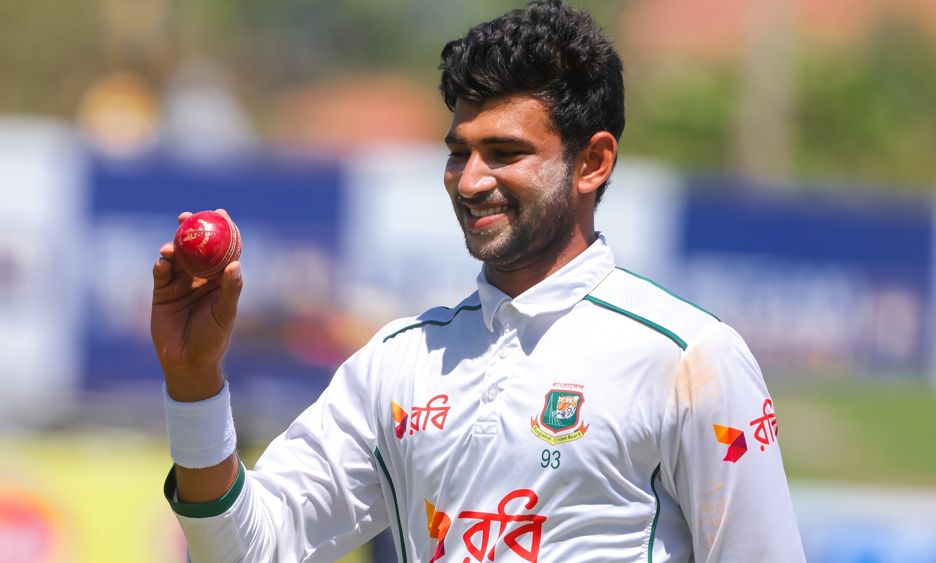 নাঈমের ফাইফার, শান্ত-সাদমানের ফিফটি