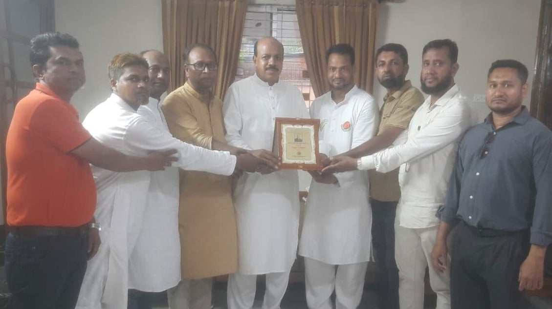 অধিকার আদায়ে কৃষকদের ঐক্যবদ্ধ হতে হবে