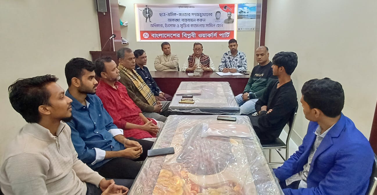 নতুন দল গঠনে মদত জোগানো অন্তর্বর্তী সরকারের দায়িত্ব নয়: সাইফুল হক