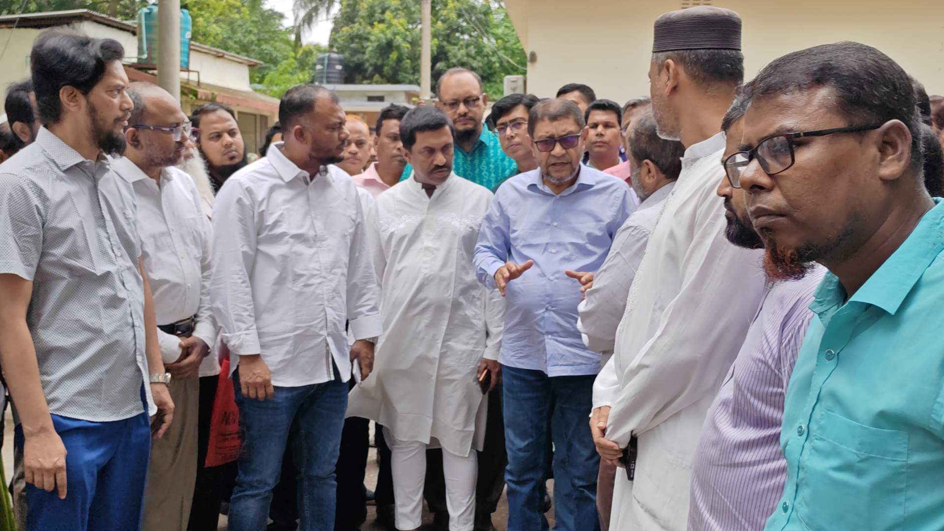 ফ্যাসিবাদের দোসররা এখনো আমাদের পেছনে লেগে আছে: স্বাস্থ্যমন্ত্রী