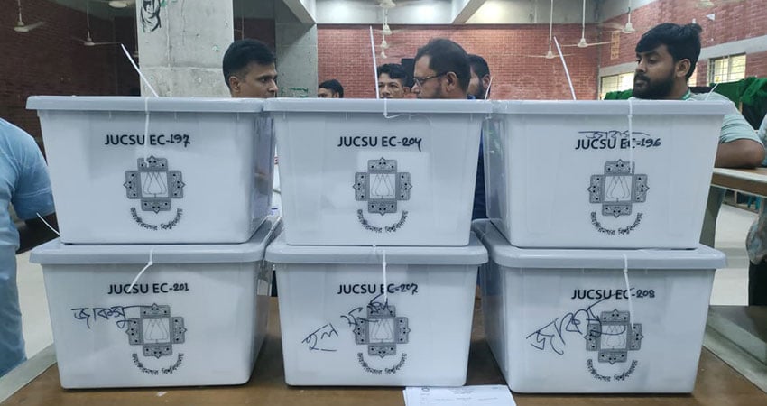 জাকসু নির্বাচনে ভোট দিলেন ৬৮ শতাংশ শিক্ষার্থী