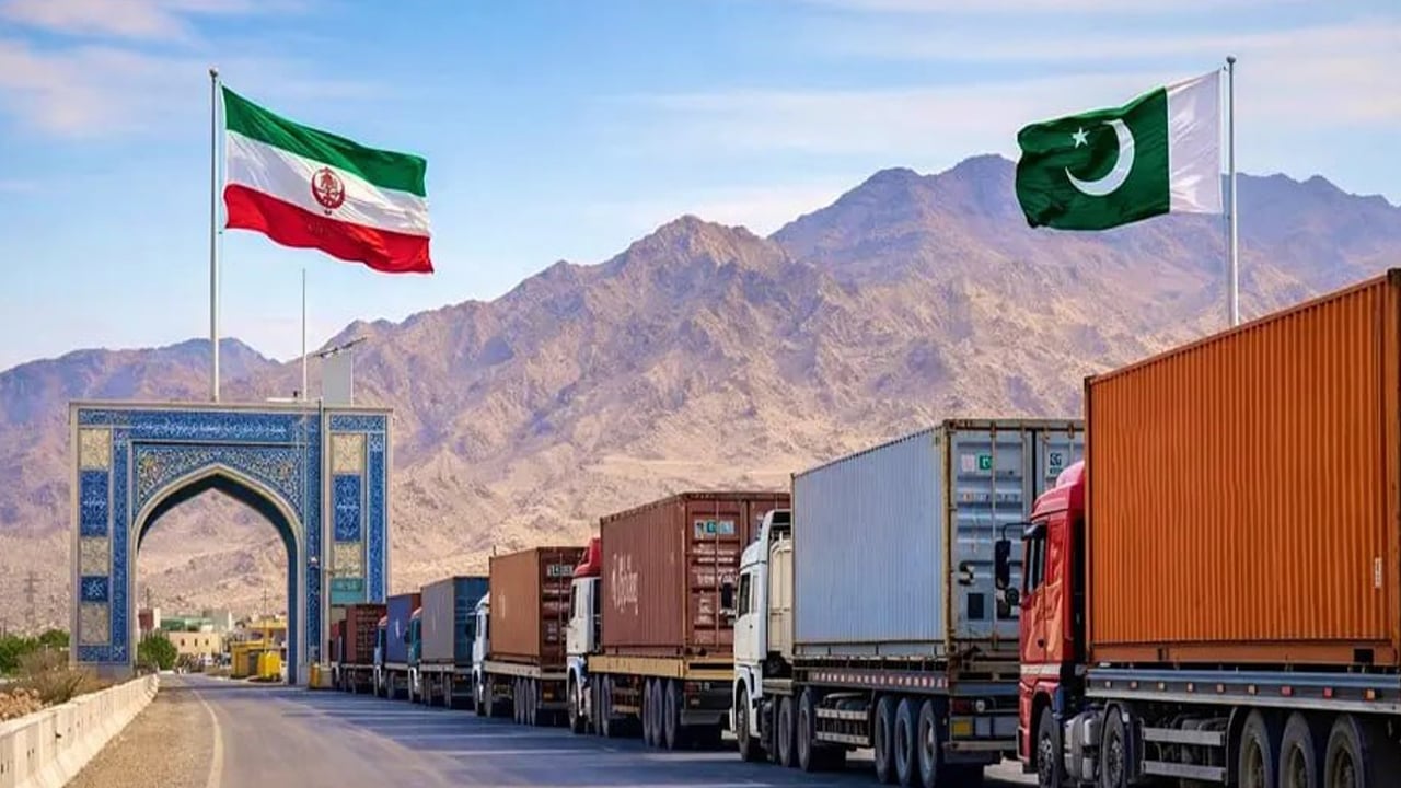 ইরানের জন্য ৬টি স্থলপথ খুলে দিল পাকিস্তান